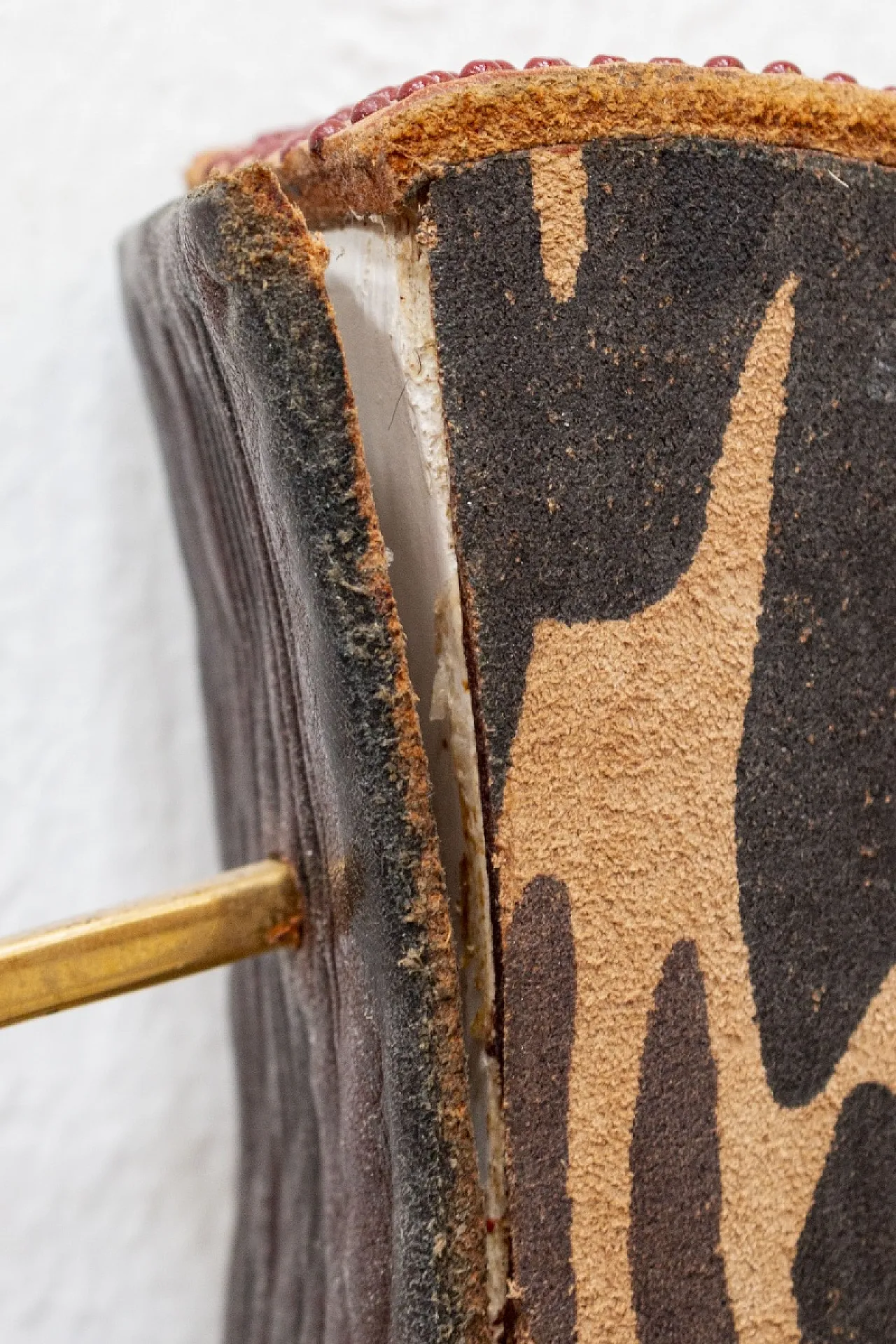 Leather-covered handcrafted guitar, 20th century 14