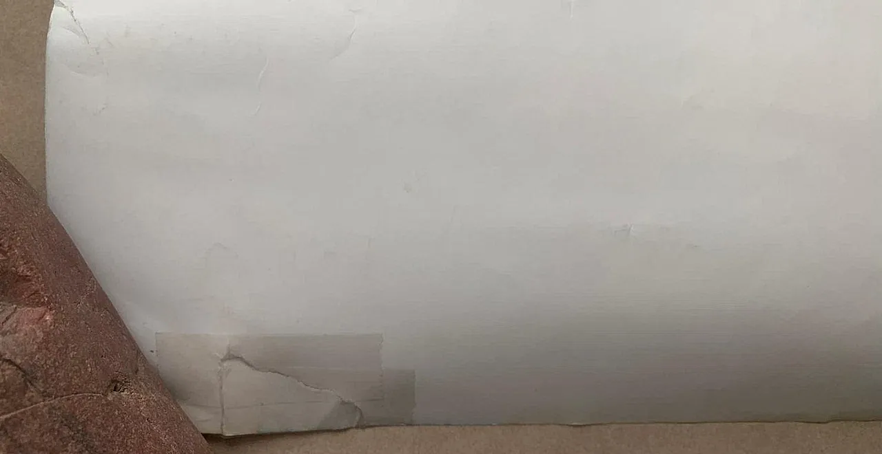 Life is Beautiful Queen Elizabeth Offset Poster by Mr Brainwash, 2012 4