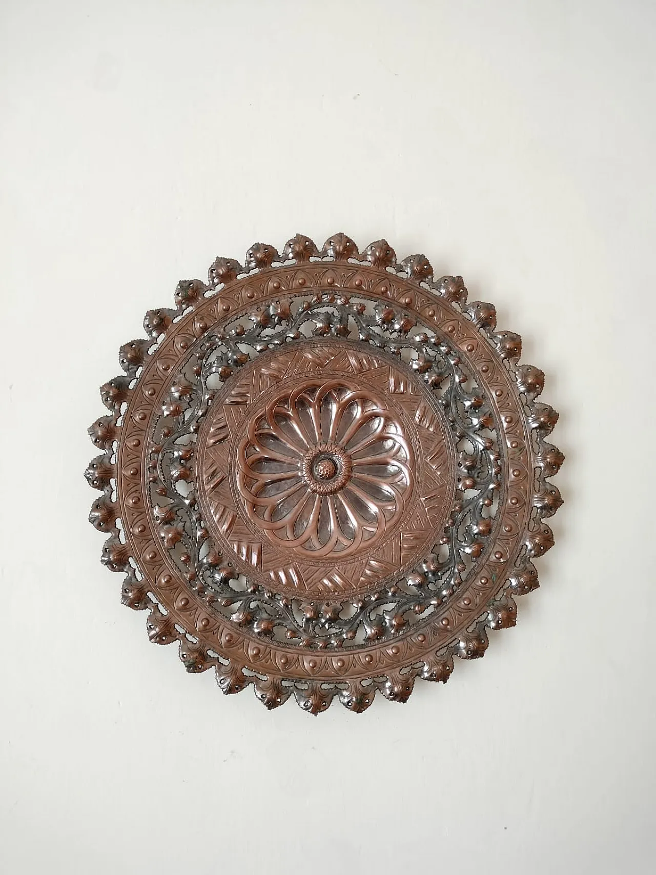 Ornamental plate in Egidio Casagrande style, in copper, 1950s 1