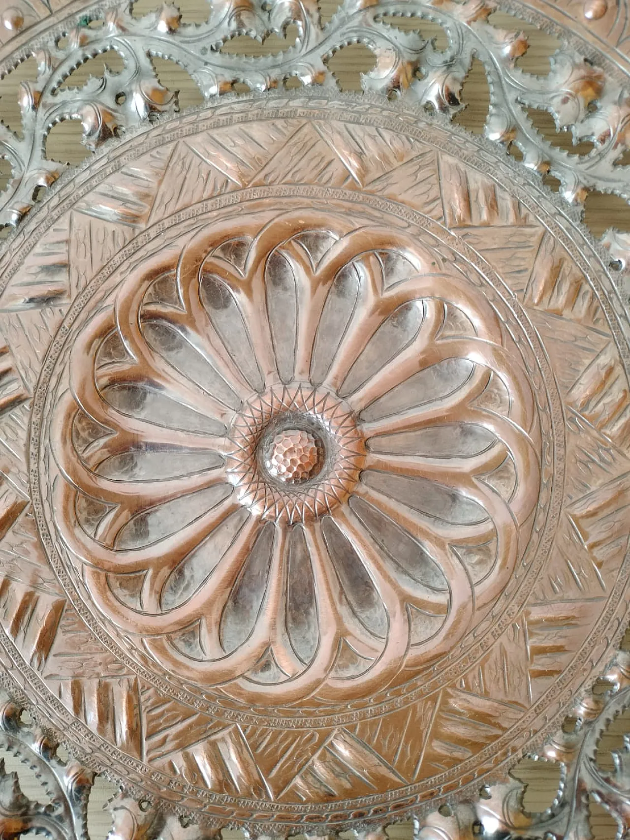 Ornamental plate in Egidio Casagrande style, in copper, 1950s 3