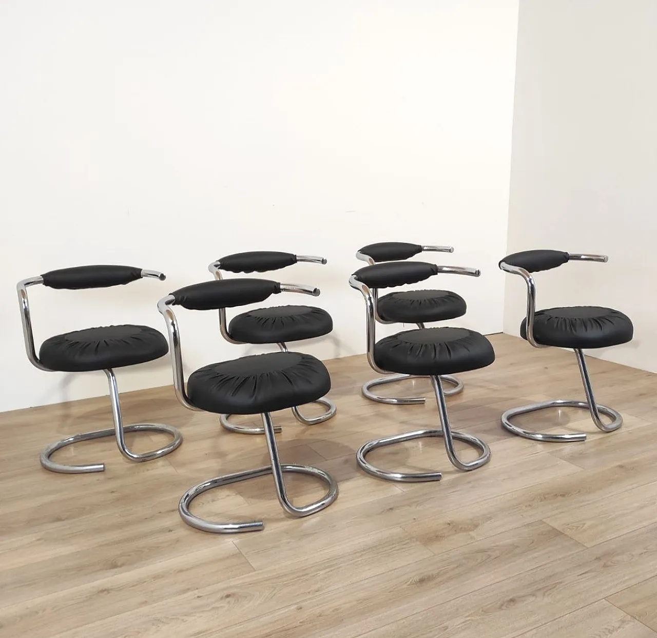 6 Cobra chairs by Giotto Stoppino, 1970s 3