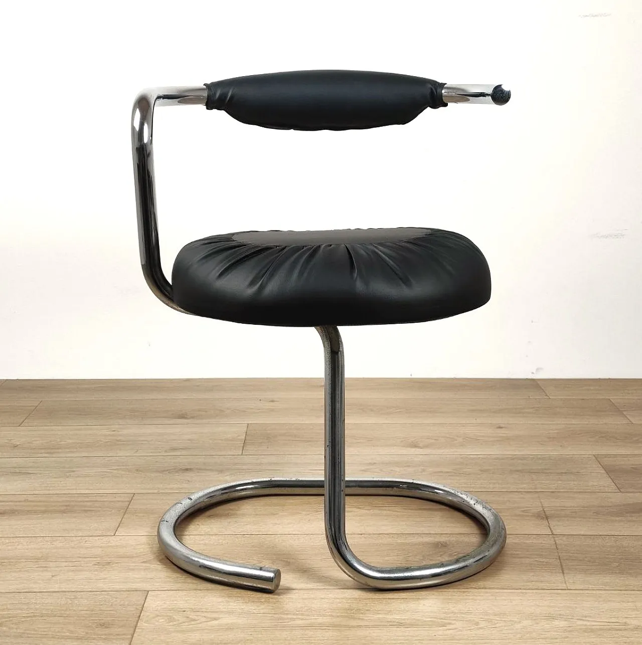 6 Cobra chairs by Giotto Stoppino, 1970s 4