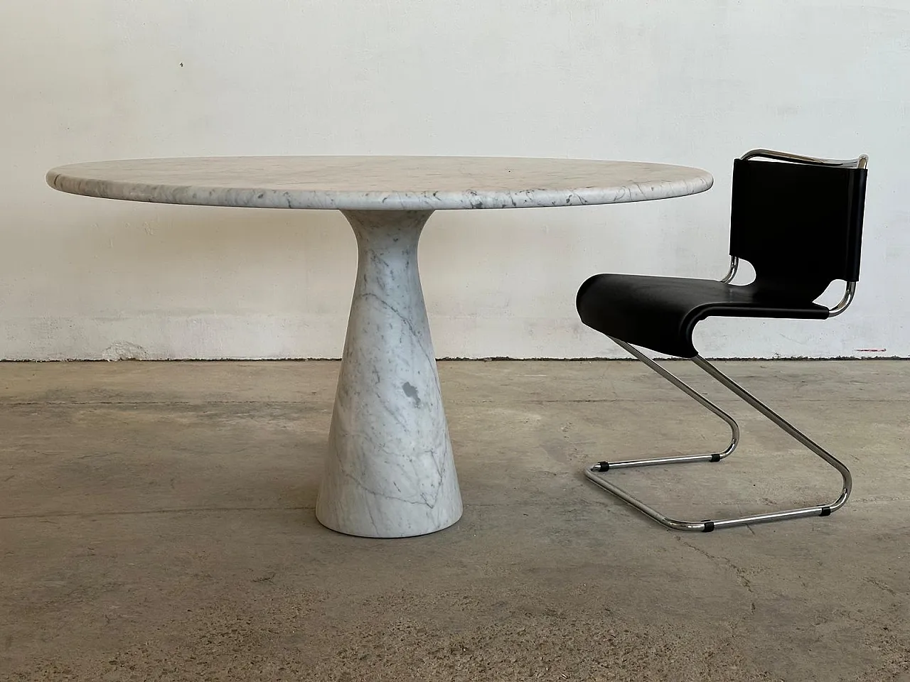 M1 Mangiarotti table in Carrara marble, 70s 13