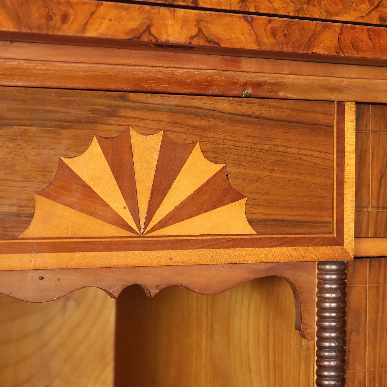Secretaire Biedermeier in radica di noce, metà '800 5
