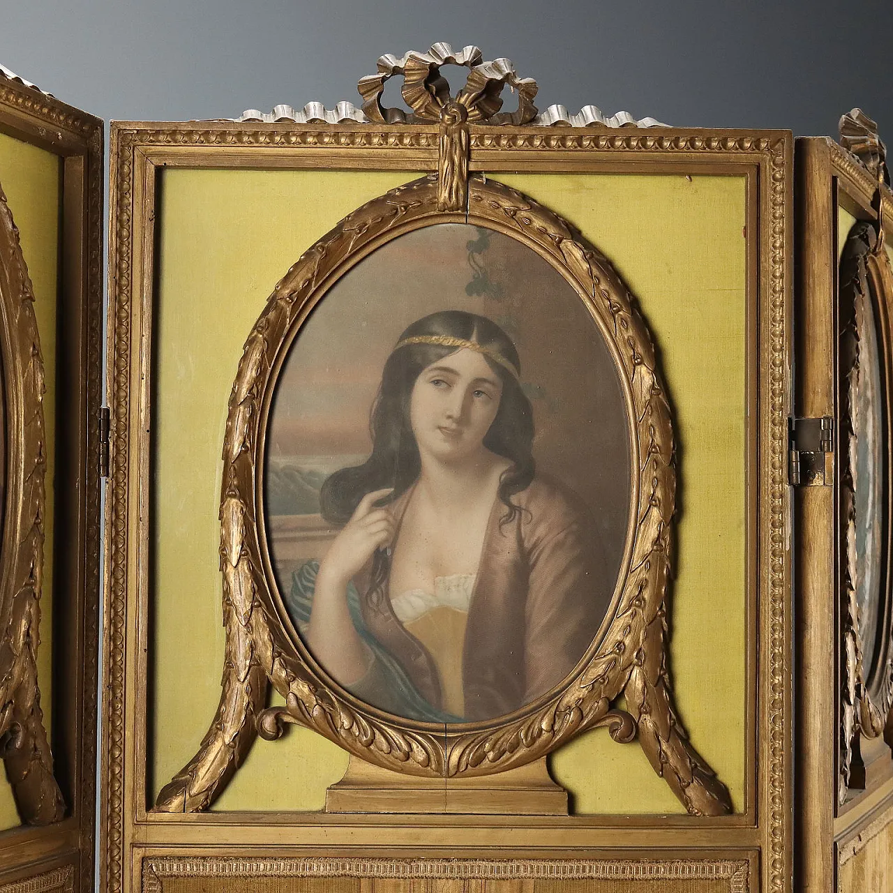 Gilded wooden screen, early 20th century 4