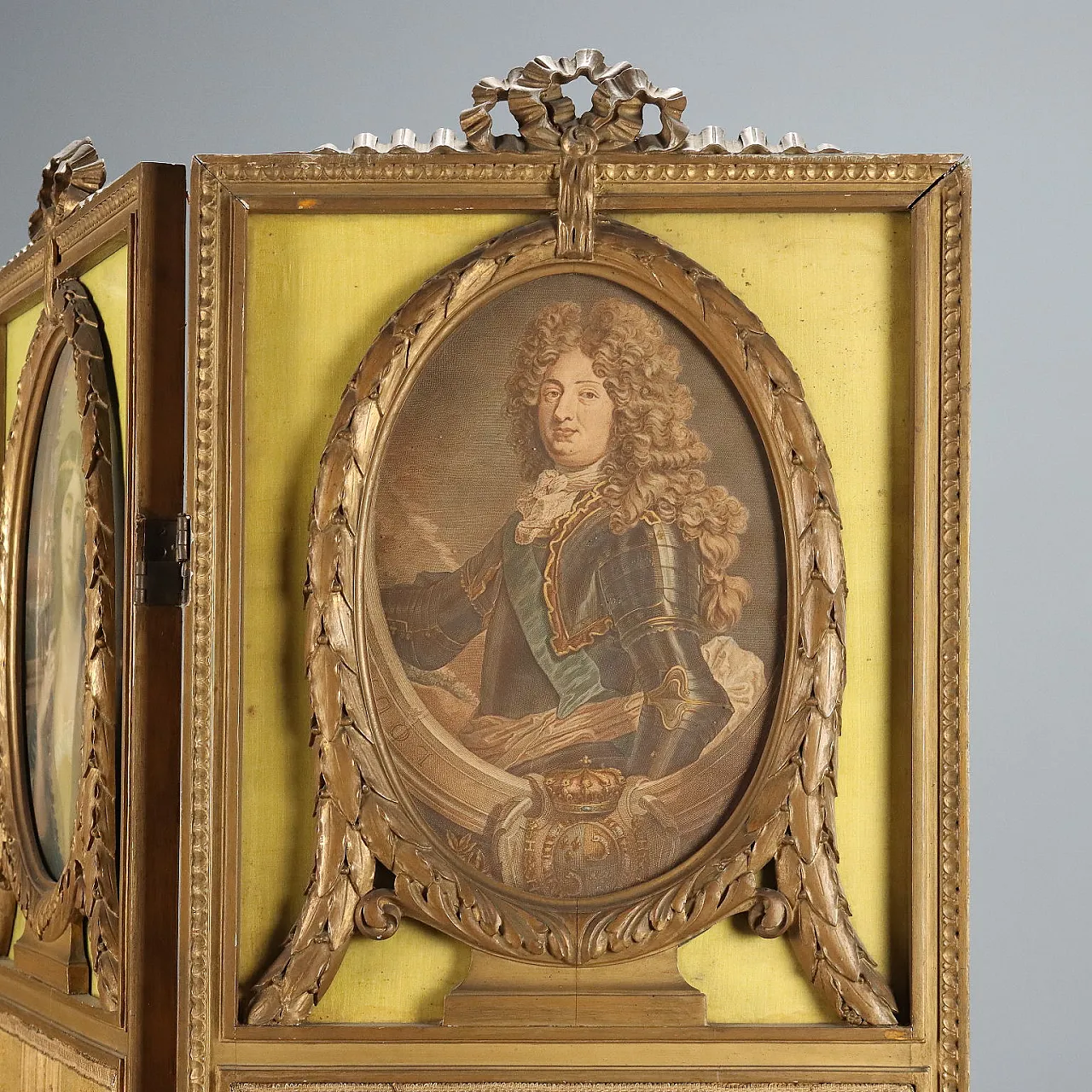 Gilded wooden screen, early 20th century 5