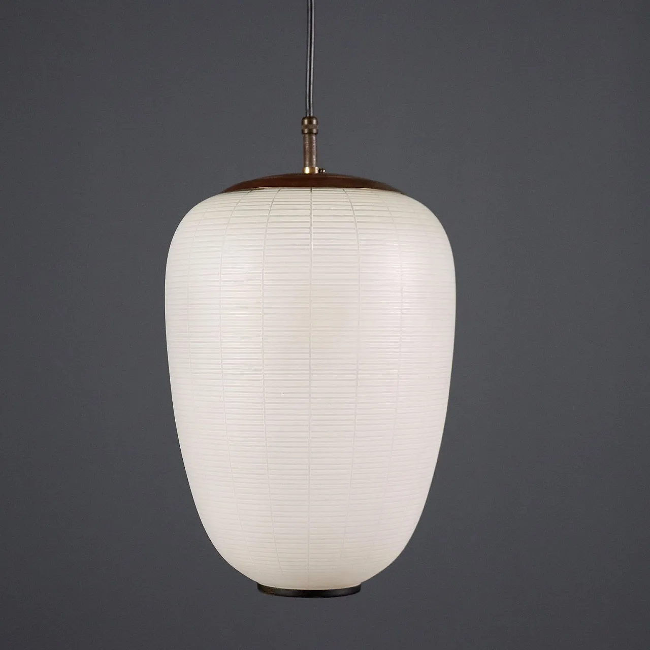 Lampadario con struttura in metallo e diffusore in vetro, '900 7