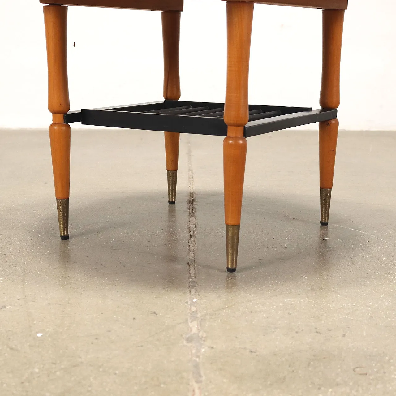 Tavolino in legno impiallacciato teak ed ebanizzato, anni '60 5