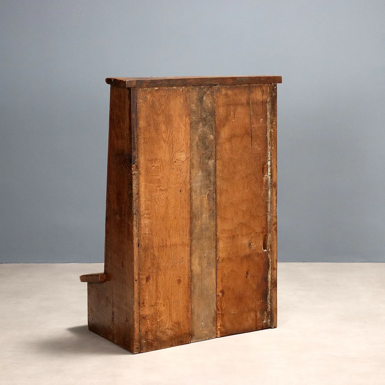 Baroque kneeler, 18th century 7