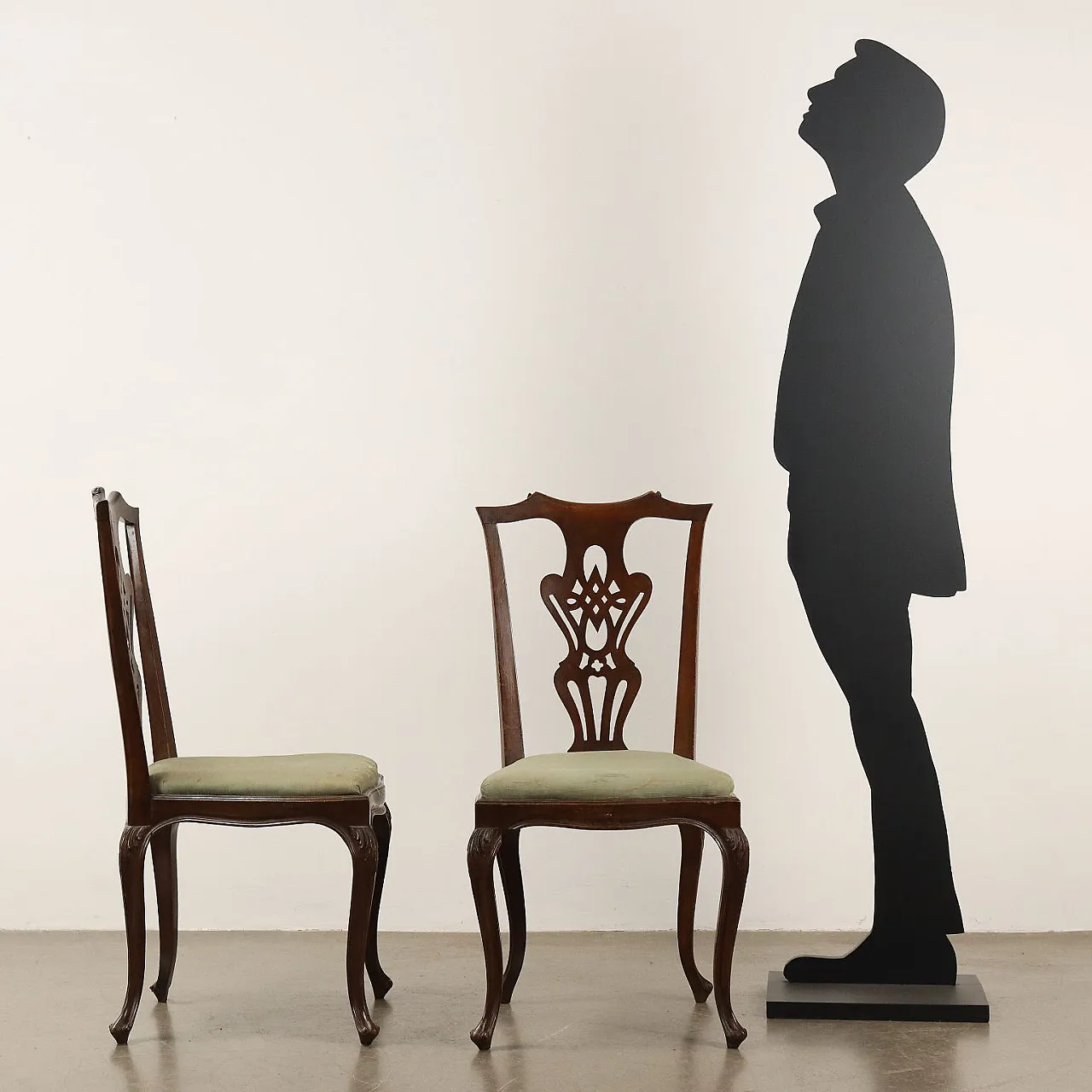 6 Sedie dipinte in noce e faggio, '900 2