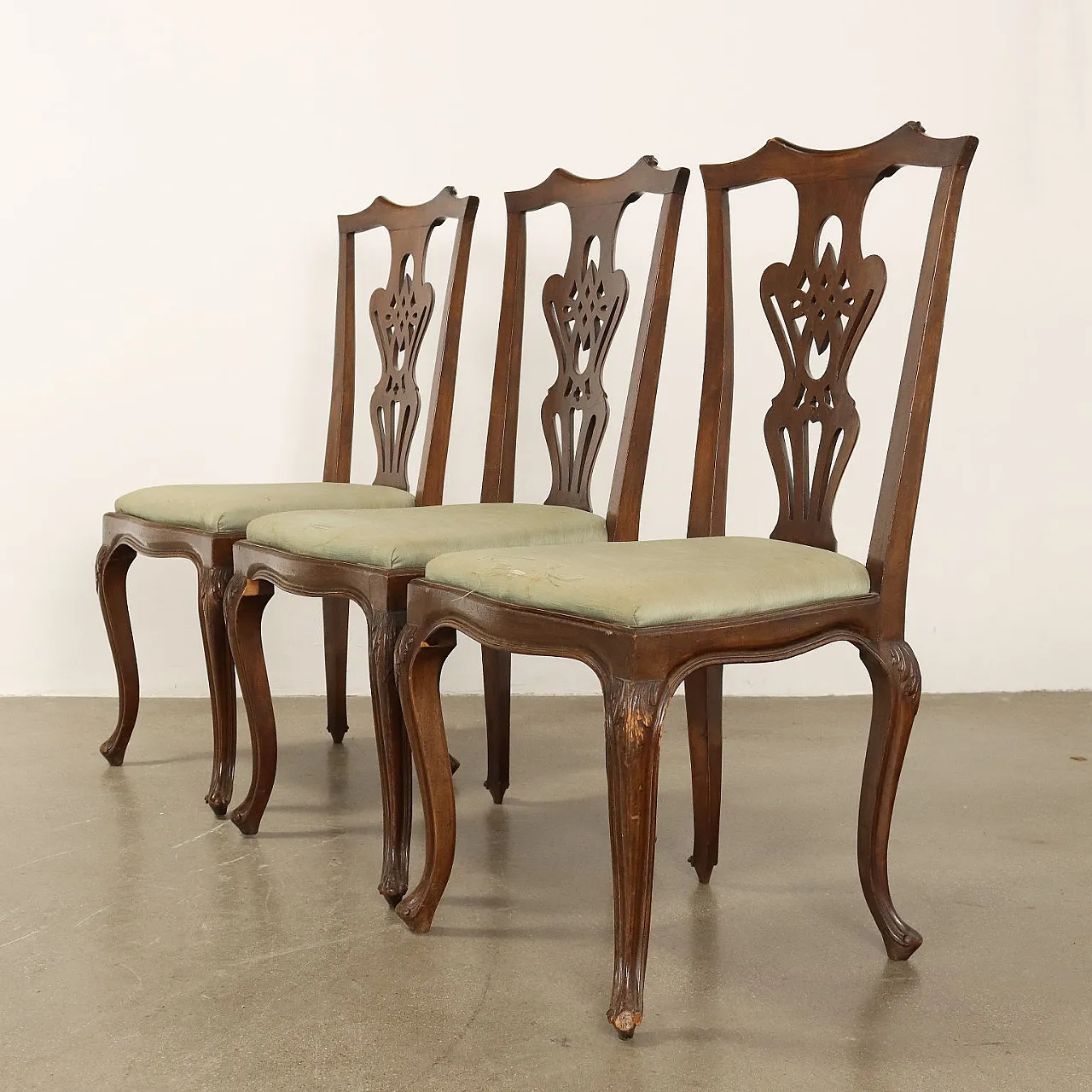 6 Sedie dipinte in noce e faggio, '900 3