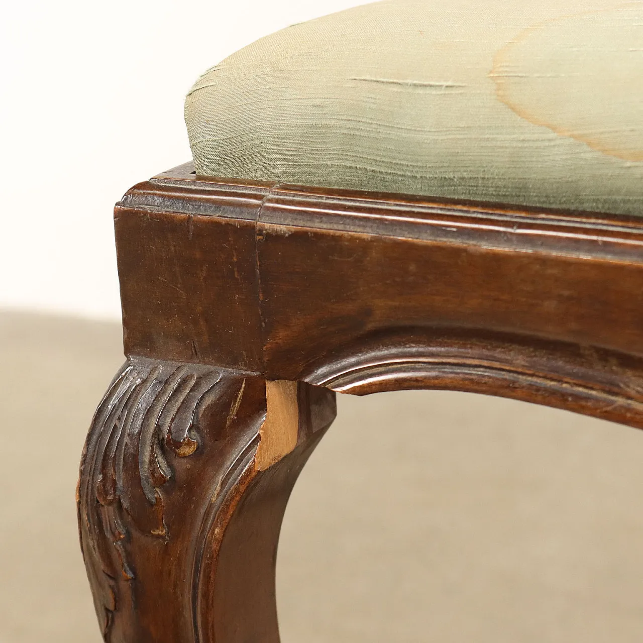 6 Sedie dipinte in noce e faggio, '900 6