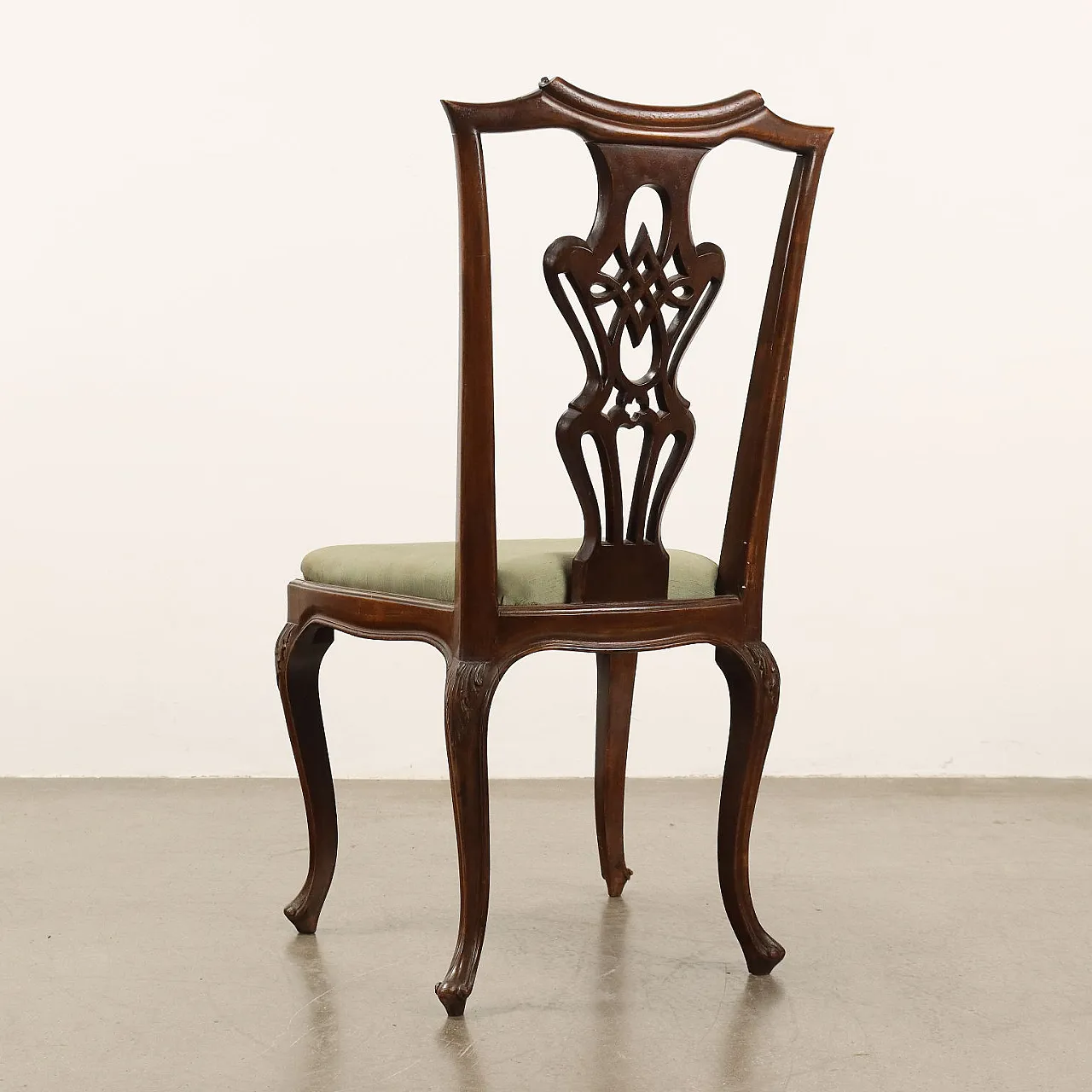 6 Sedie dipinte in noce e faggio, '900 10