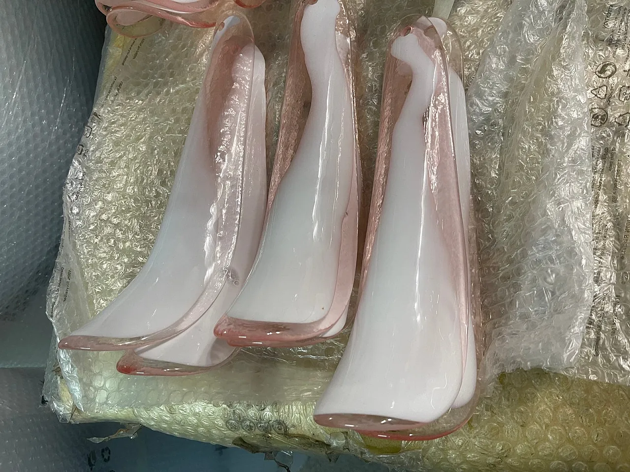 Large sconces with Murano glass feathers, 1970s, set of 2 7