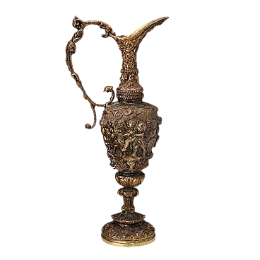 Brocca in bronzo scolpita a bassorilievo, '900
