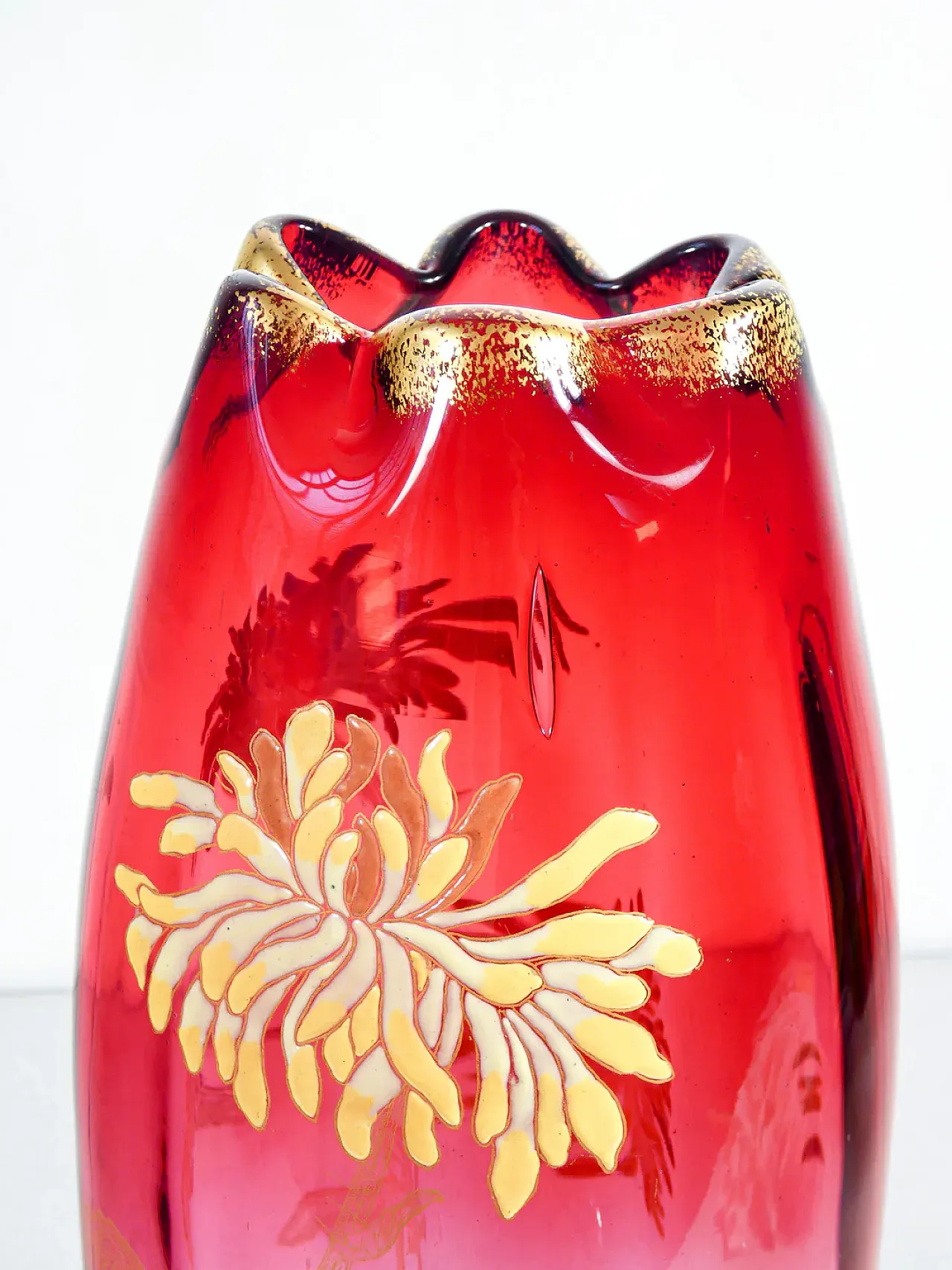 Legras hand-painted blown glass vase, 20th century 3