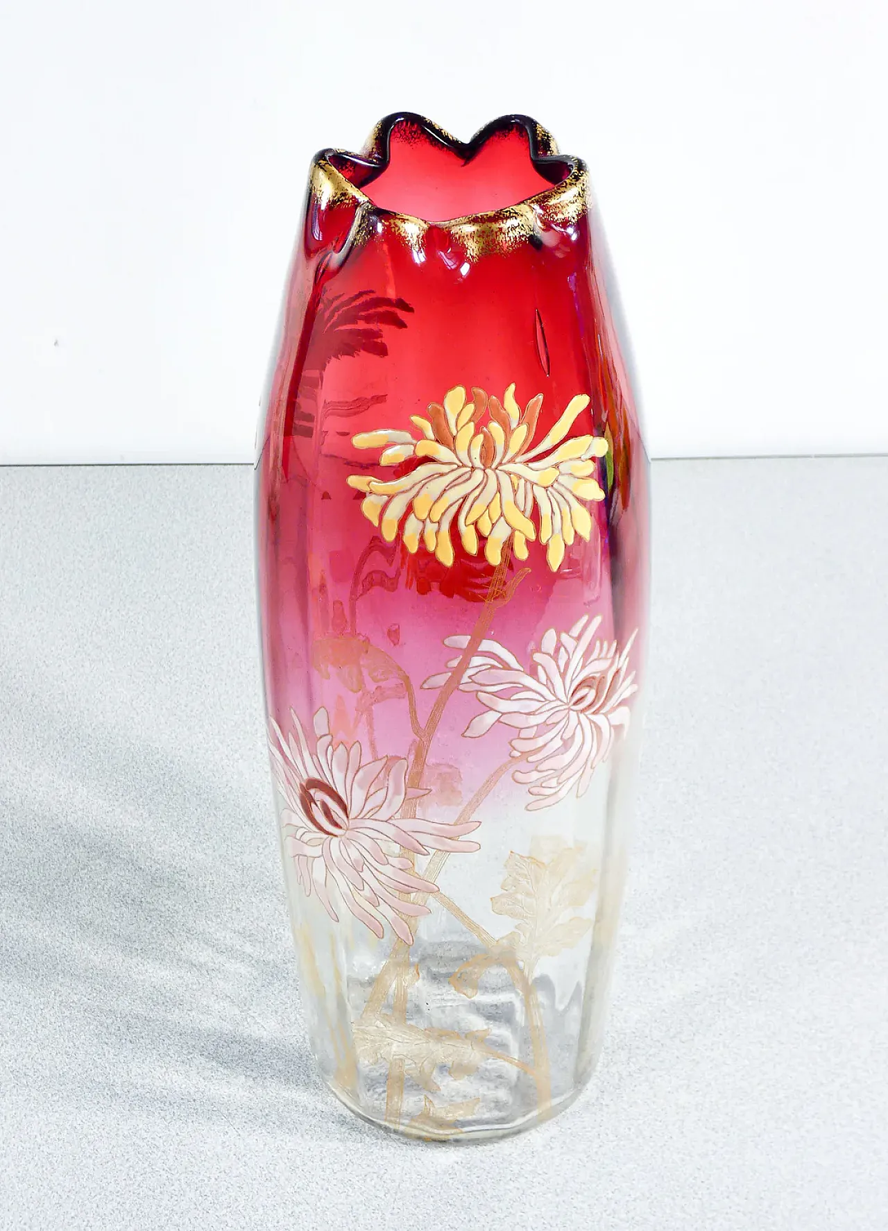 Legras hand-painted blown glass vase, 20th century 4