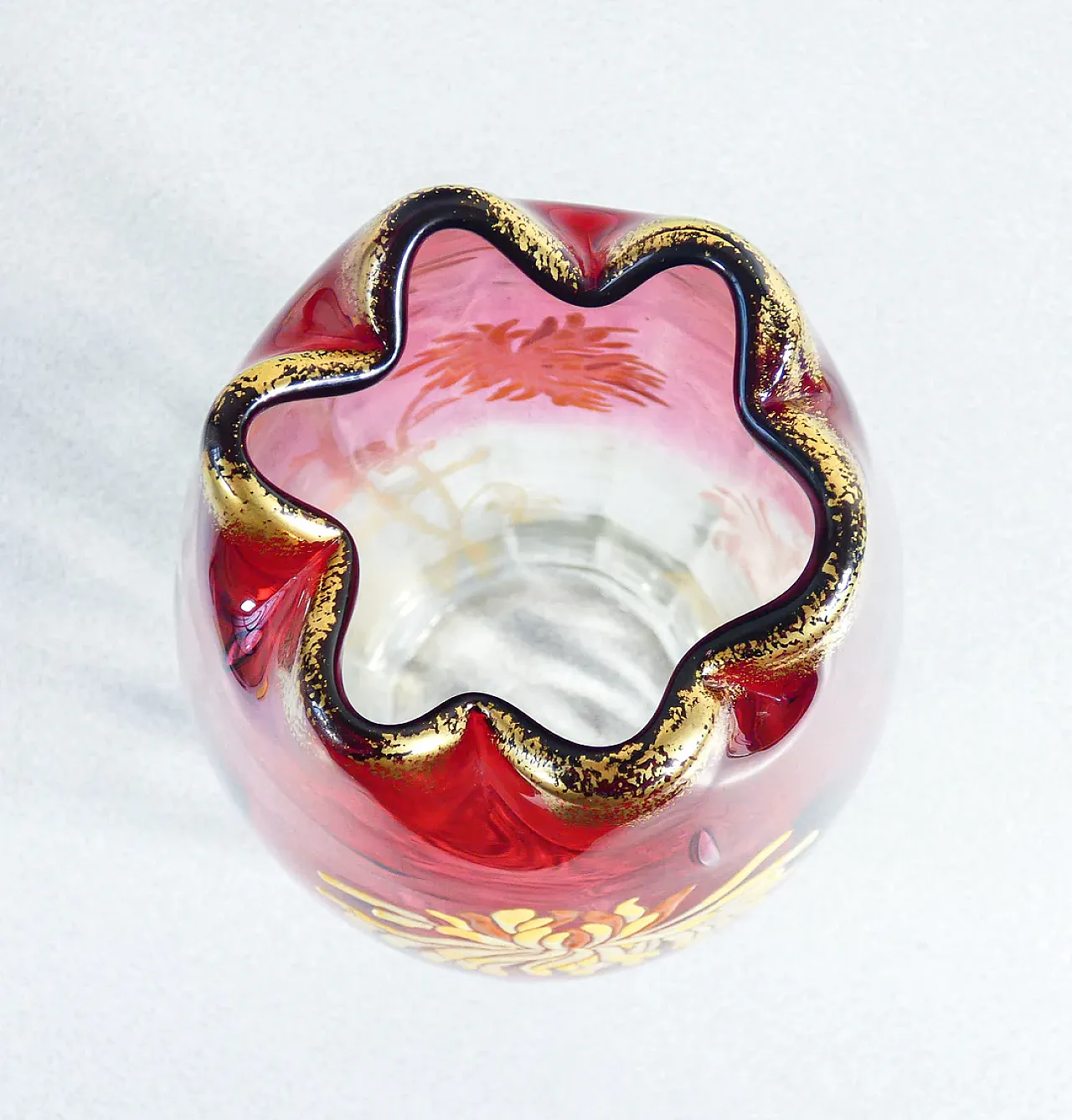 Legras hand-painted blown glass vase, 20th century 6