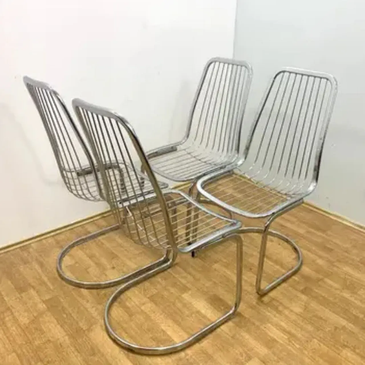 4 sedie cromate di Gastone Rinaldi, anni '70 3