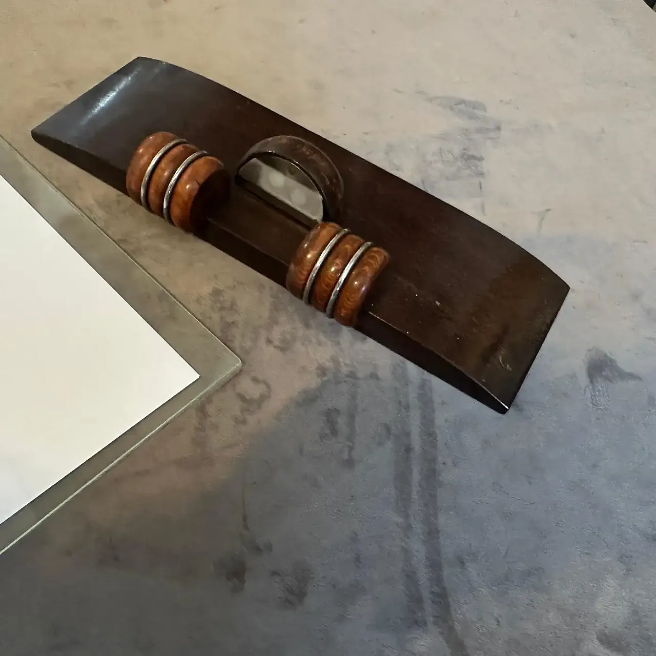 Brass and wood picture frame, 1930s 12