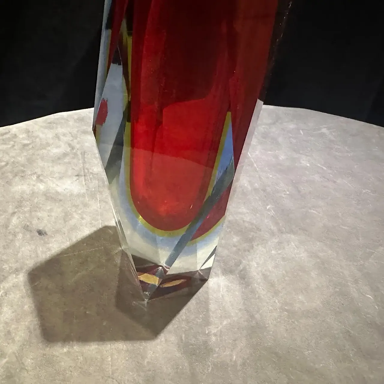 Modernist red faceted Murano glass vase by Seguso, 1970s 7