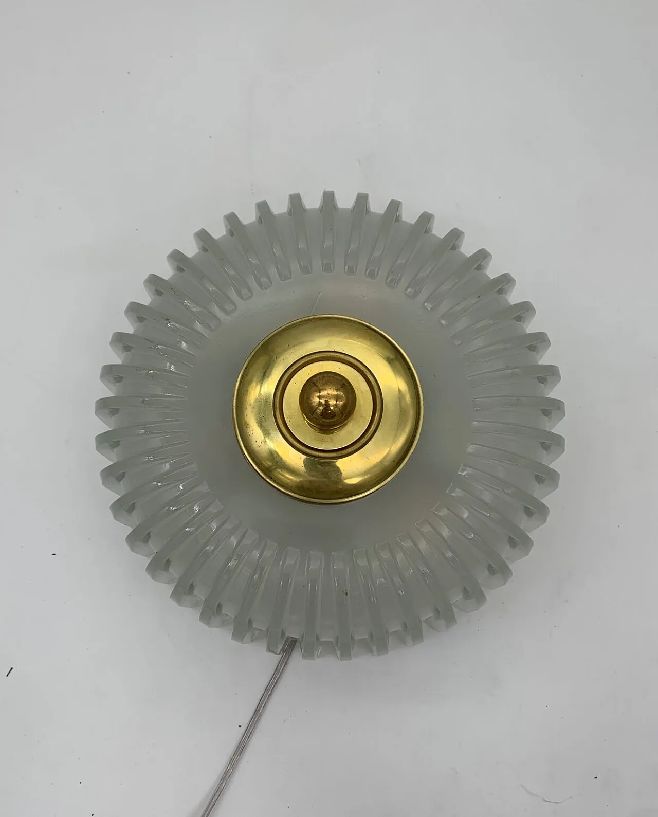 Single brass and glass wall light from Seguso, 1960s 1