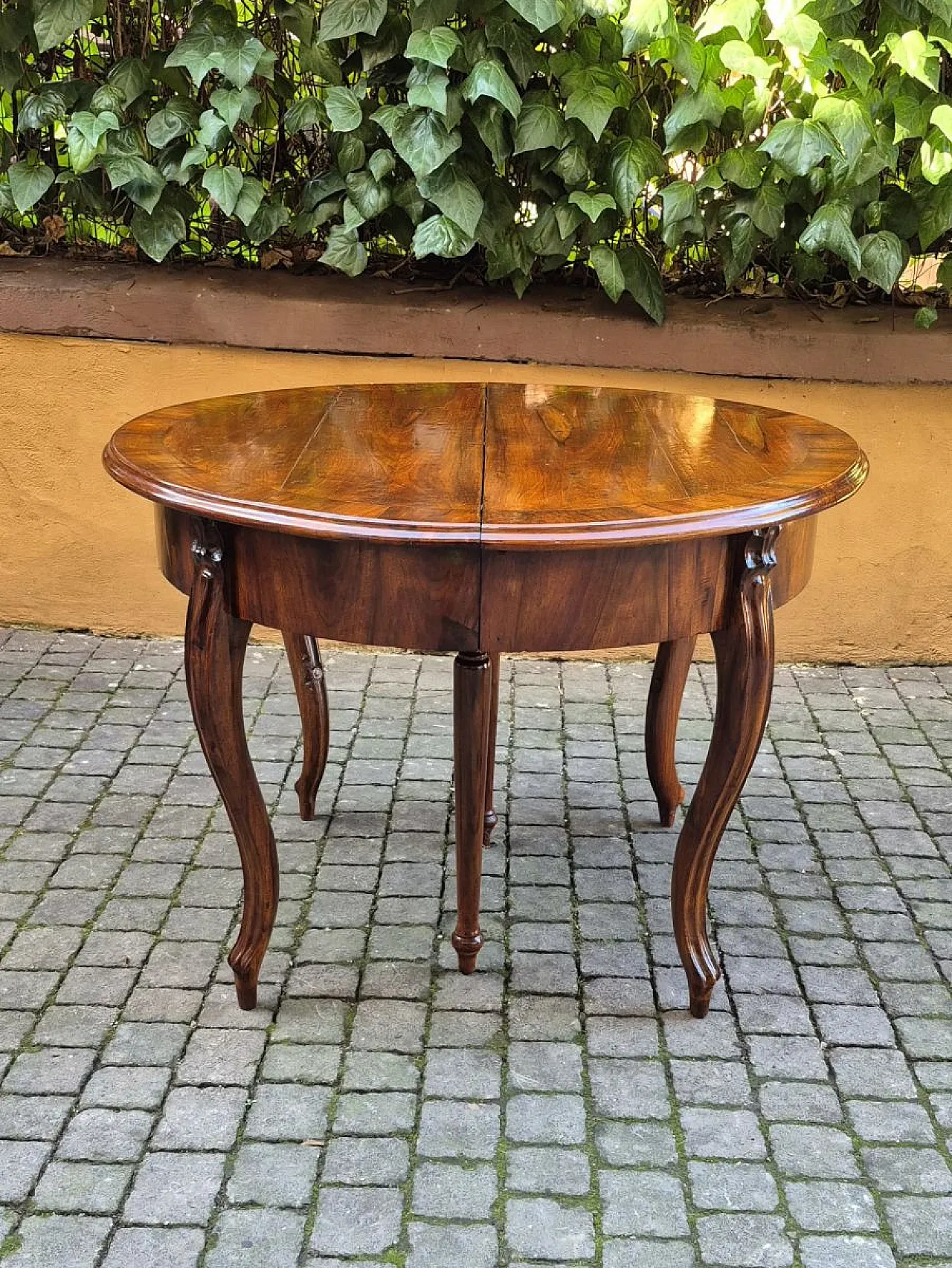 Tavolo allungabile in noce, '800 2