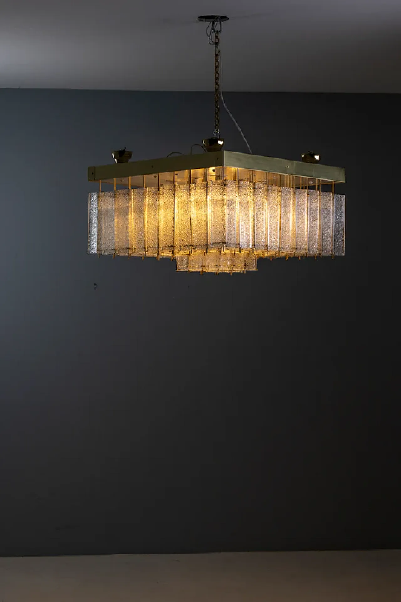 Luce boema a filo in vetro testurizzato e ottone, anni '60 10