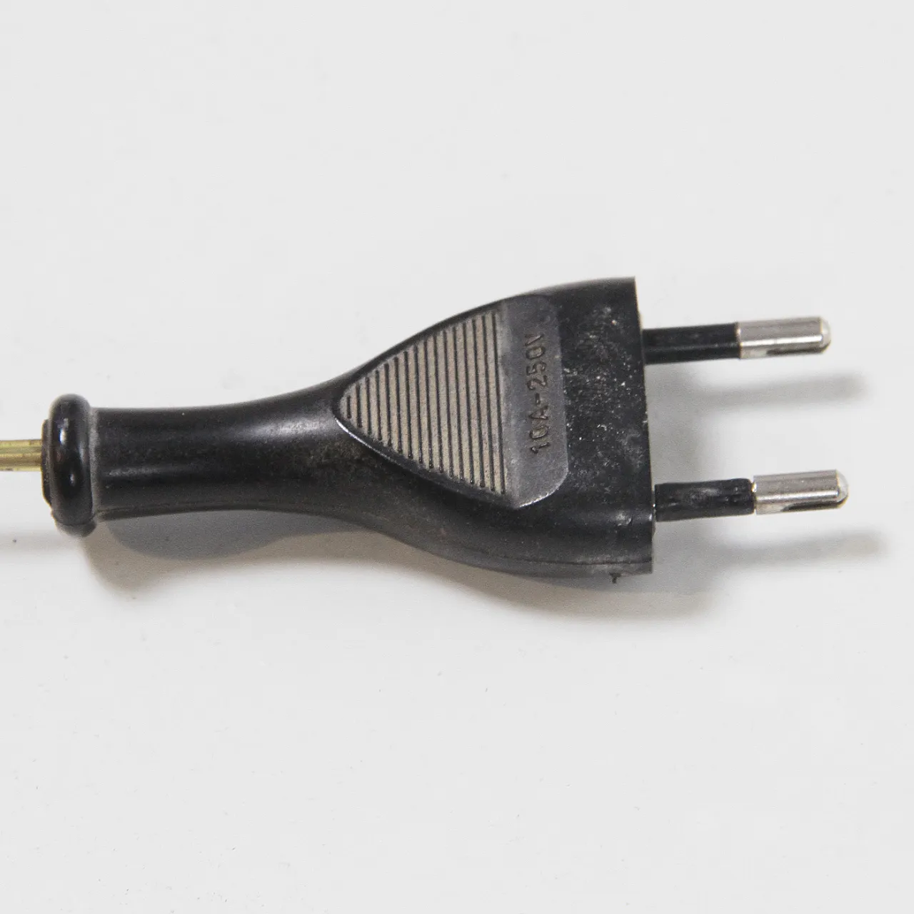 Stilnovo style opaline and brass glass floor lamp, 1950s 3