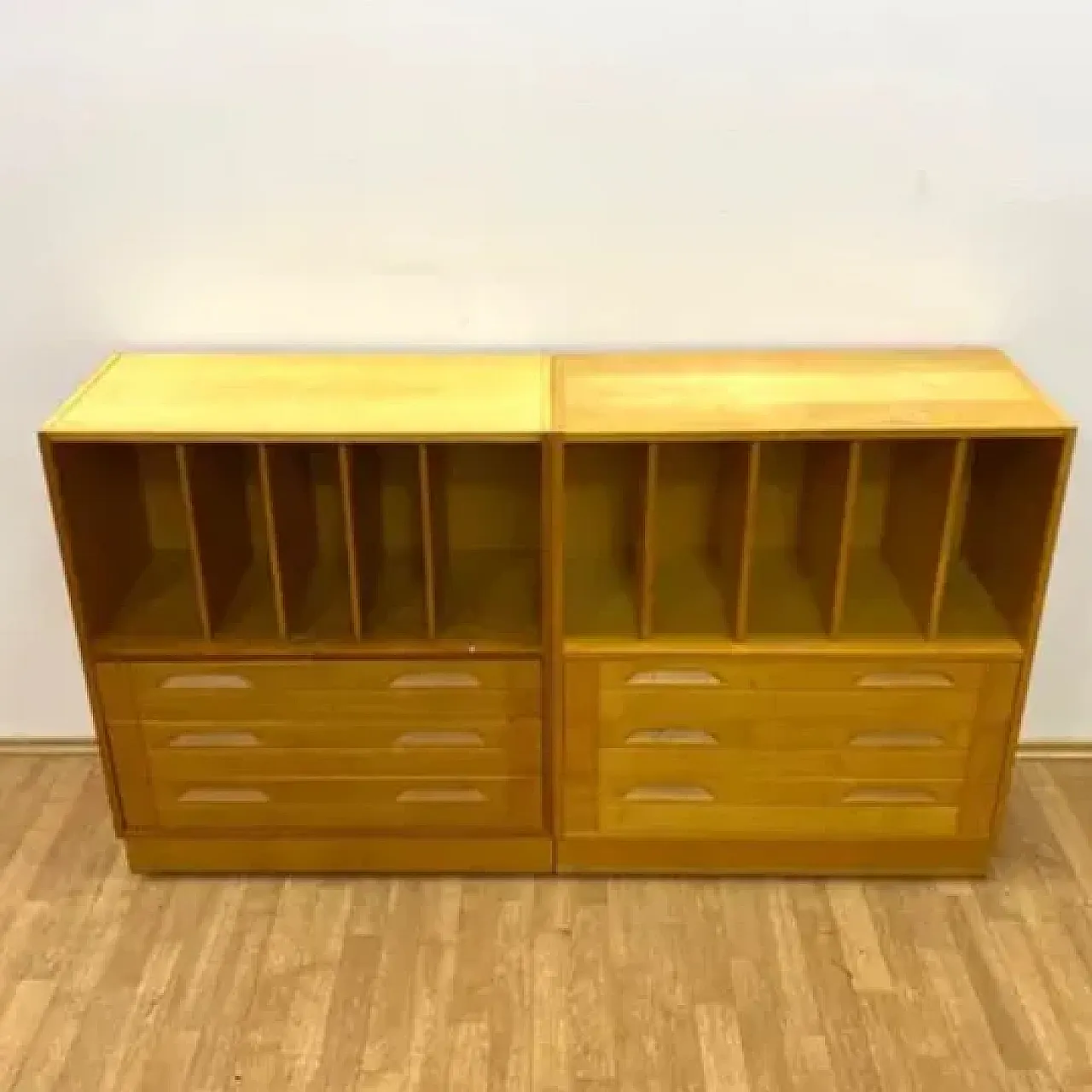 Armadi retrò di Tatra, anni '70 7