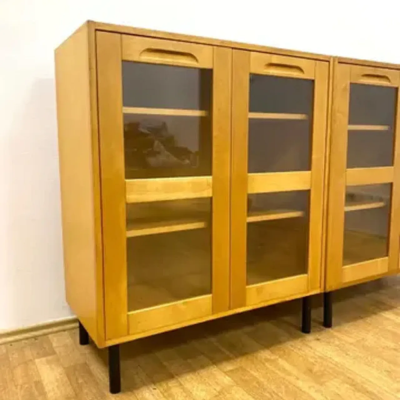 Coppia di mobili di Tatra nábytok, anni '70 7