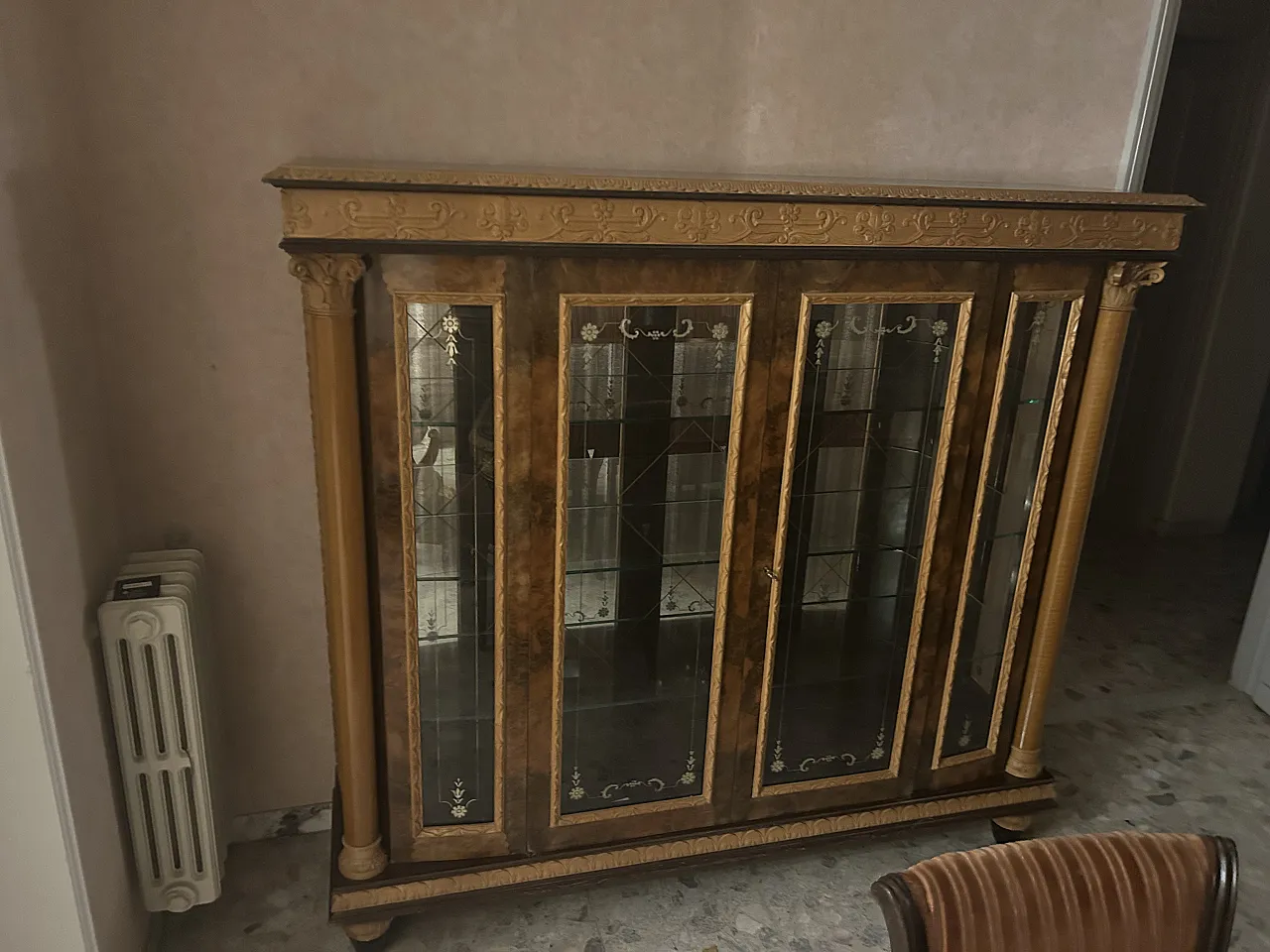 Showcase in carved wood and cut glass in eclectic style, 50s 1