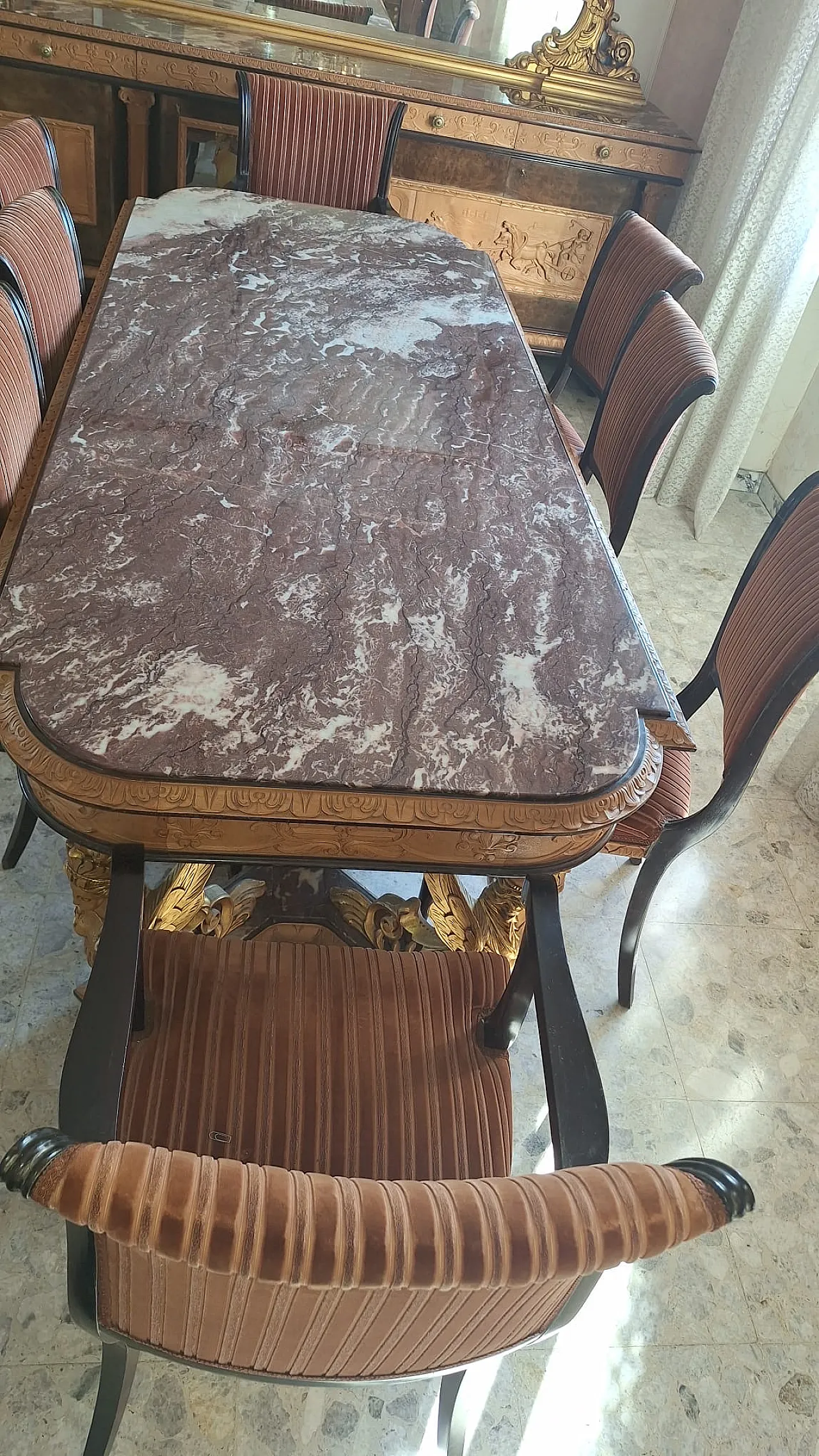 Set with shaped table carved in eclectic style with 8 chairs, 50s 4