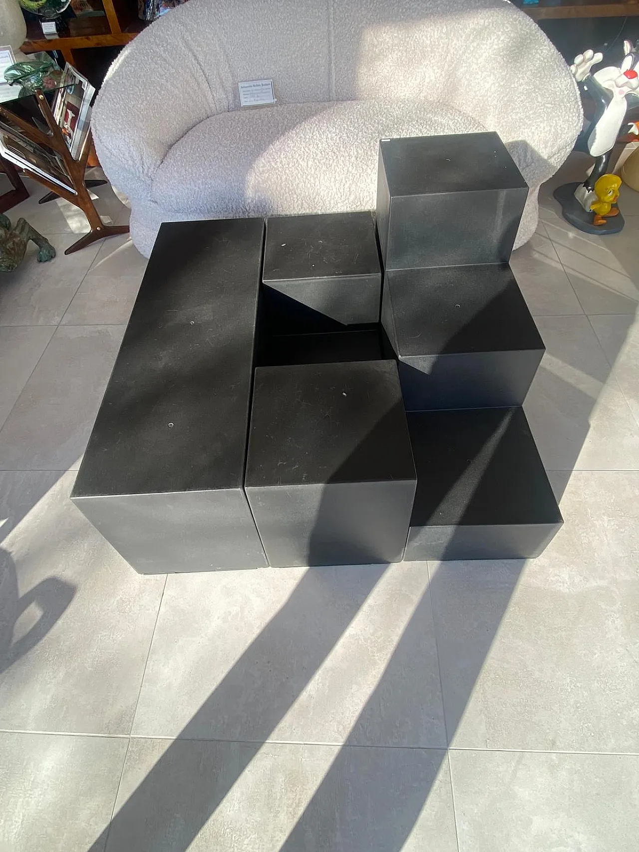 3 tavolini “Gli Scacchi” di Mario Bellini per B&B Italia, anni '60 3