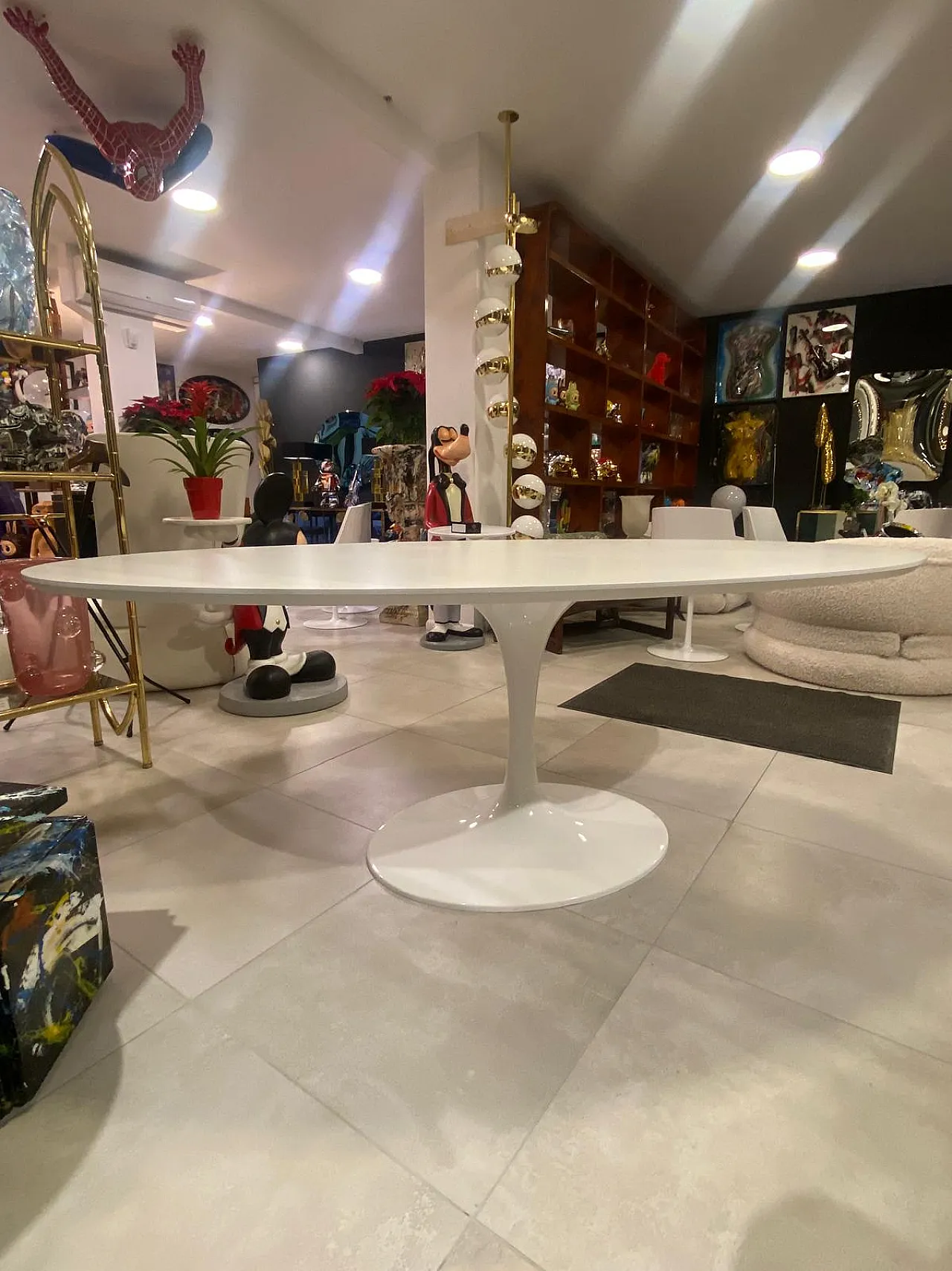 Tulip table by Saarinen for Alivar, 1990s 5