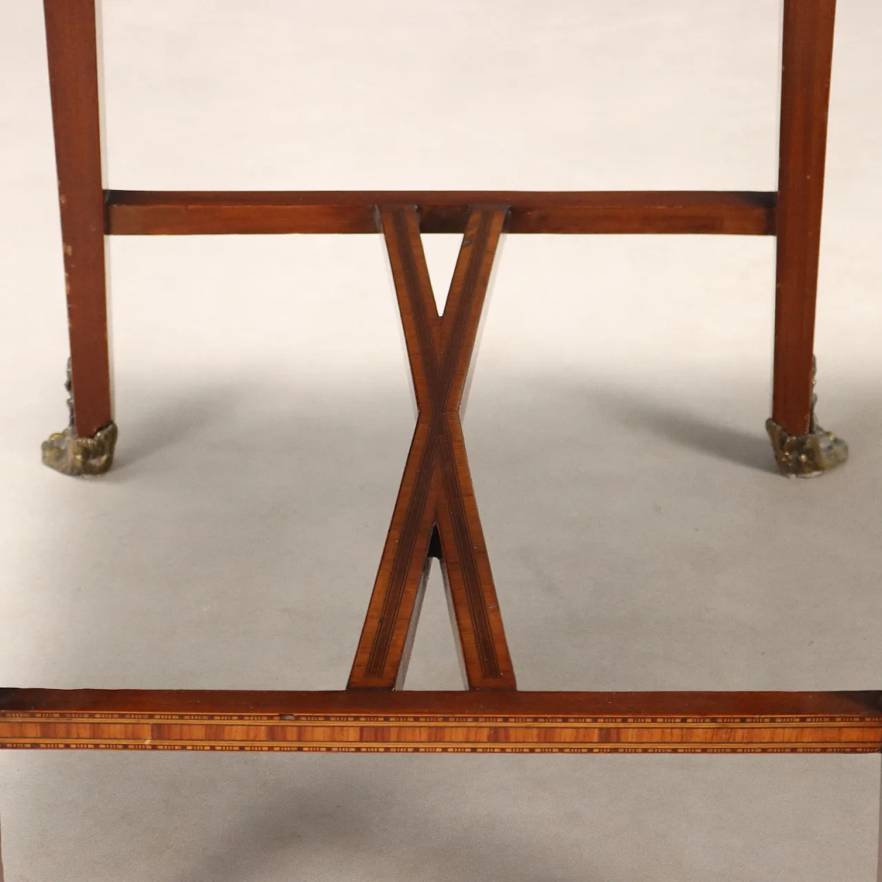 Inlaid and threaded table in various woods and bronze, 19th century 8