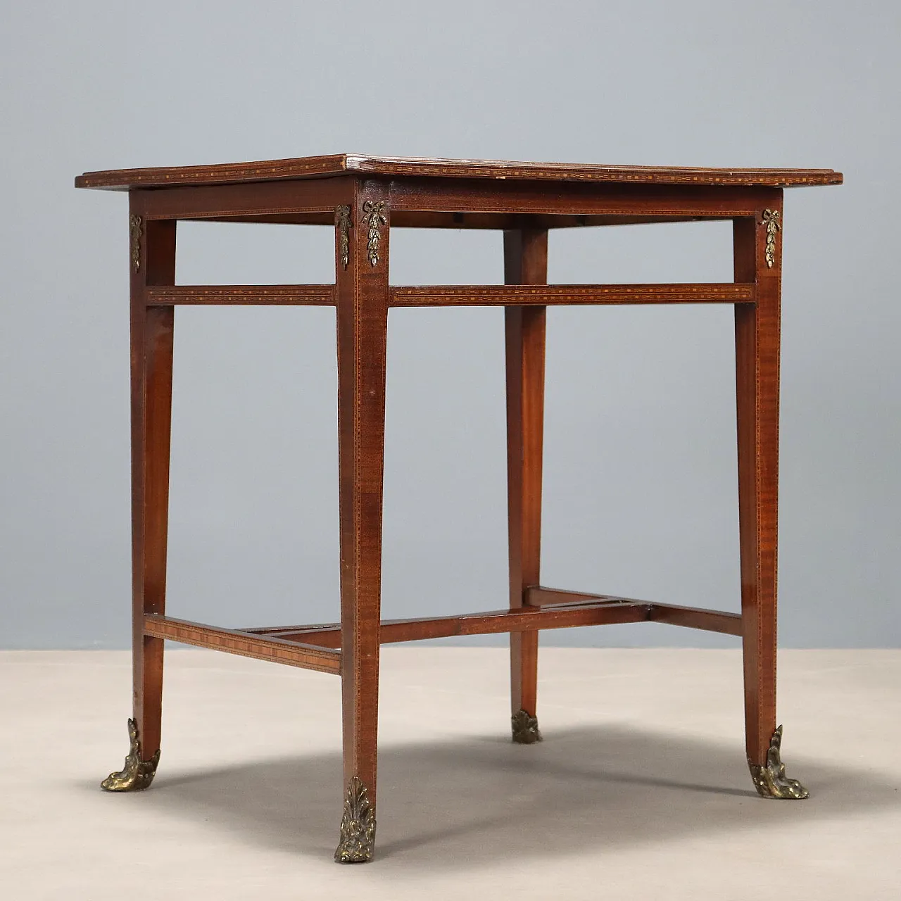 Inlaid and threaded table in various woods and bronze, 19th century 10