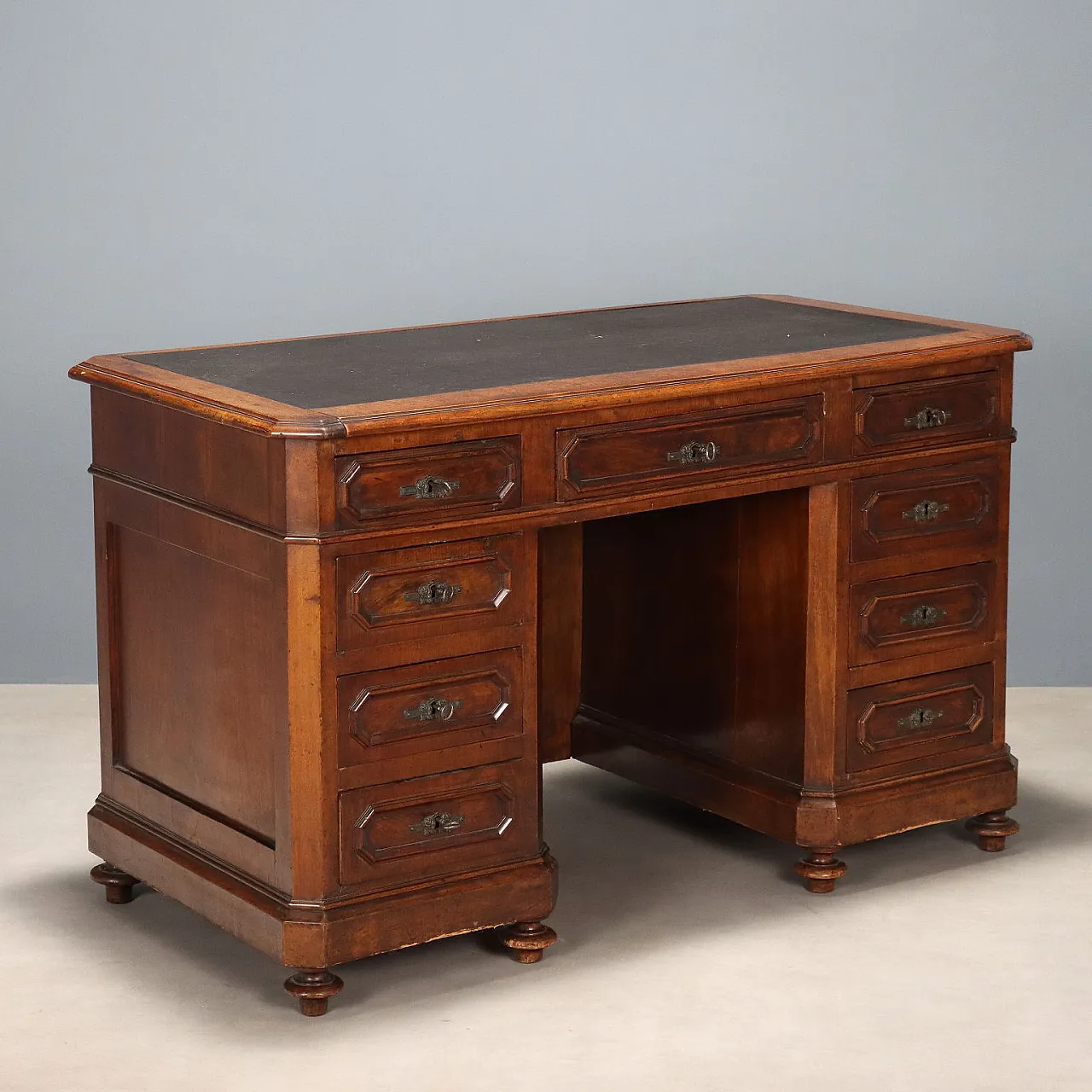 Umbertine walnut desk with leather insert, late 19th century 1