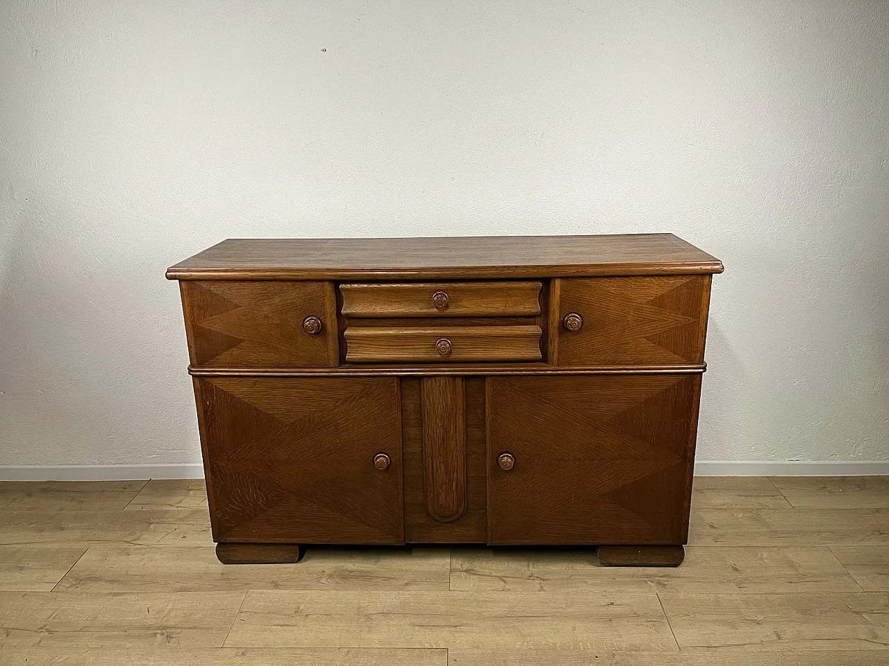Credenza in legno di rovere curvato, anni '50 1