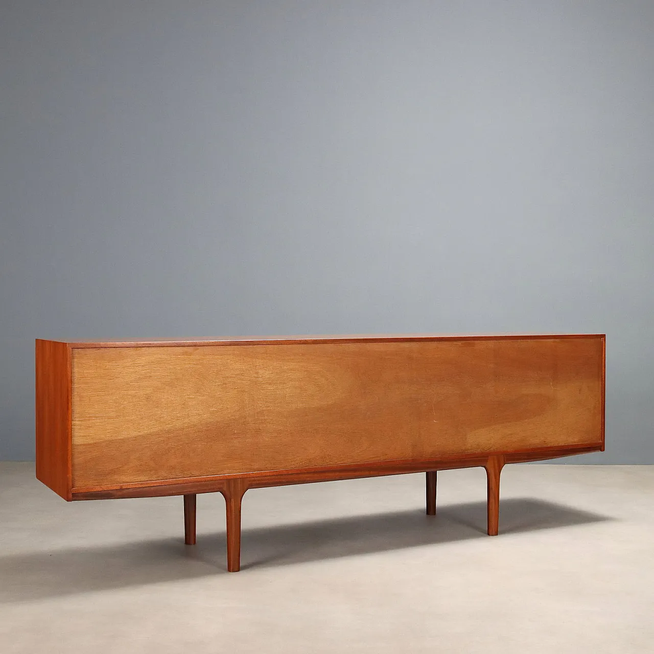Credenza impiallacciata in teak, '900 10