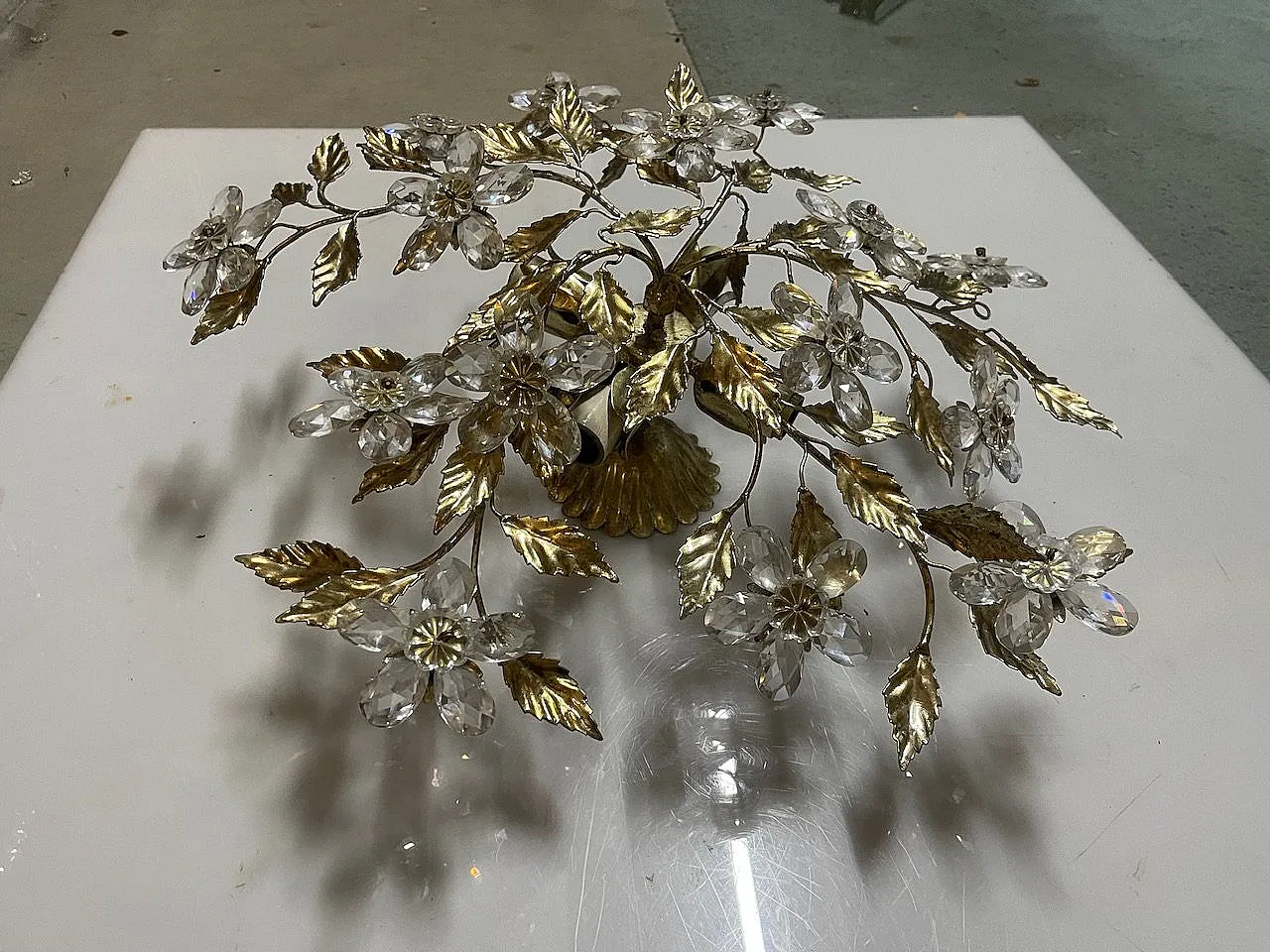 Flower-shaped recessed lamp in golden crystal, 1970s 3