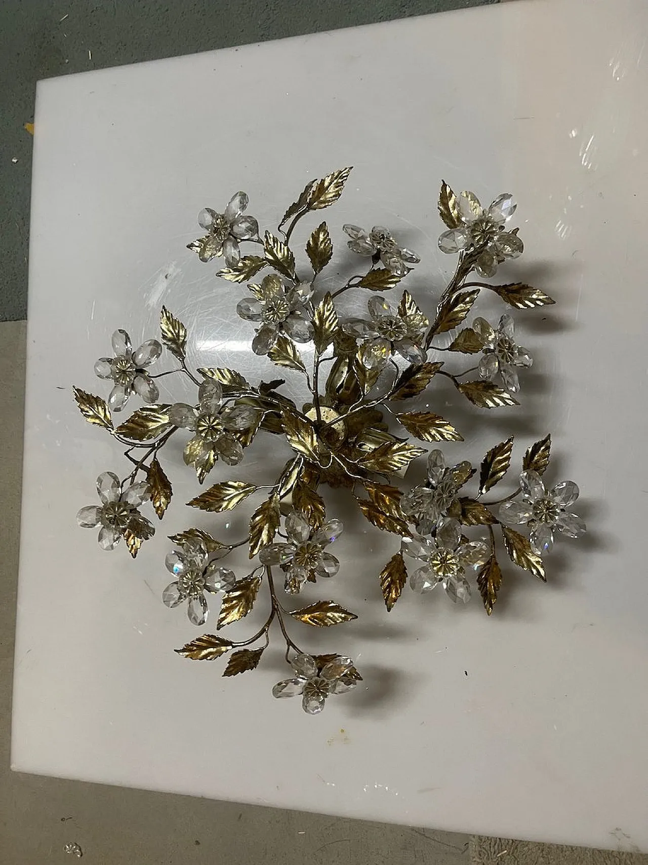 Flower-shaped recessed lamp in golden crystal, 1970s 7