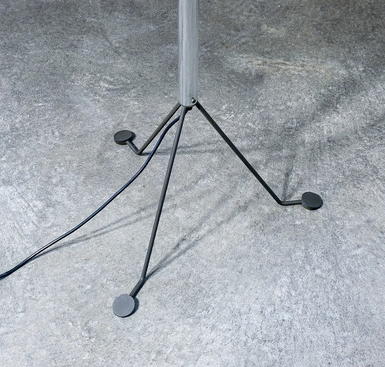 Veart opaline glass and metal floor lamp, 1980s 1