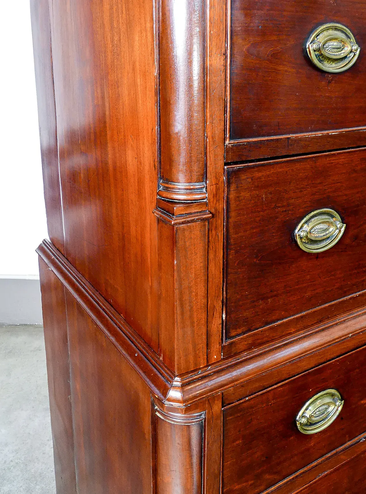 Eight-drawer chest of drawers in laminated wood, late 18th century 7