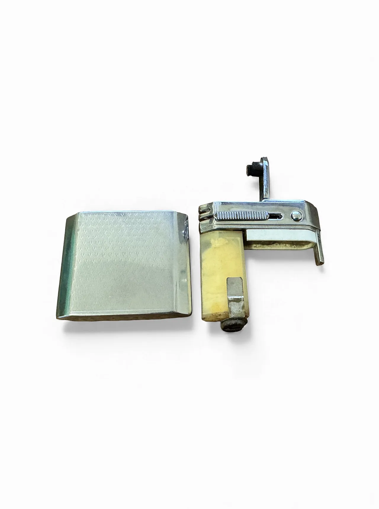 Fumalux FL400 petrol lighter with torch, 50s 5