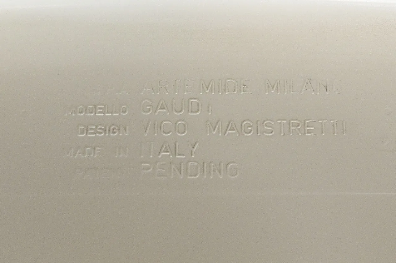 Pair of Gaudí chairs by Vico Magistretti for Artemide, 1970s 1