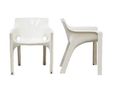 Pair of Gaudí chairs by Vico Magistretti for Artemide, 1970s