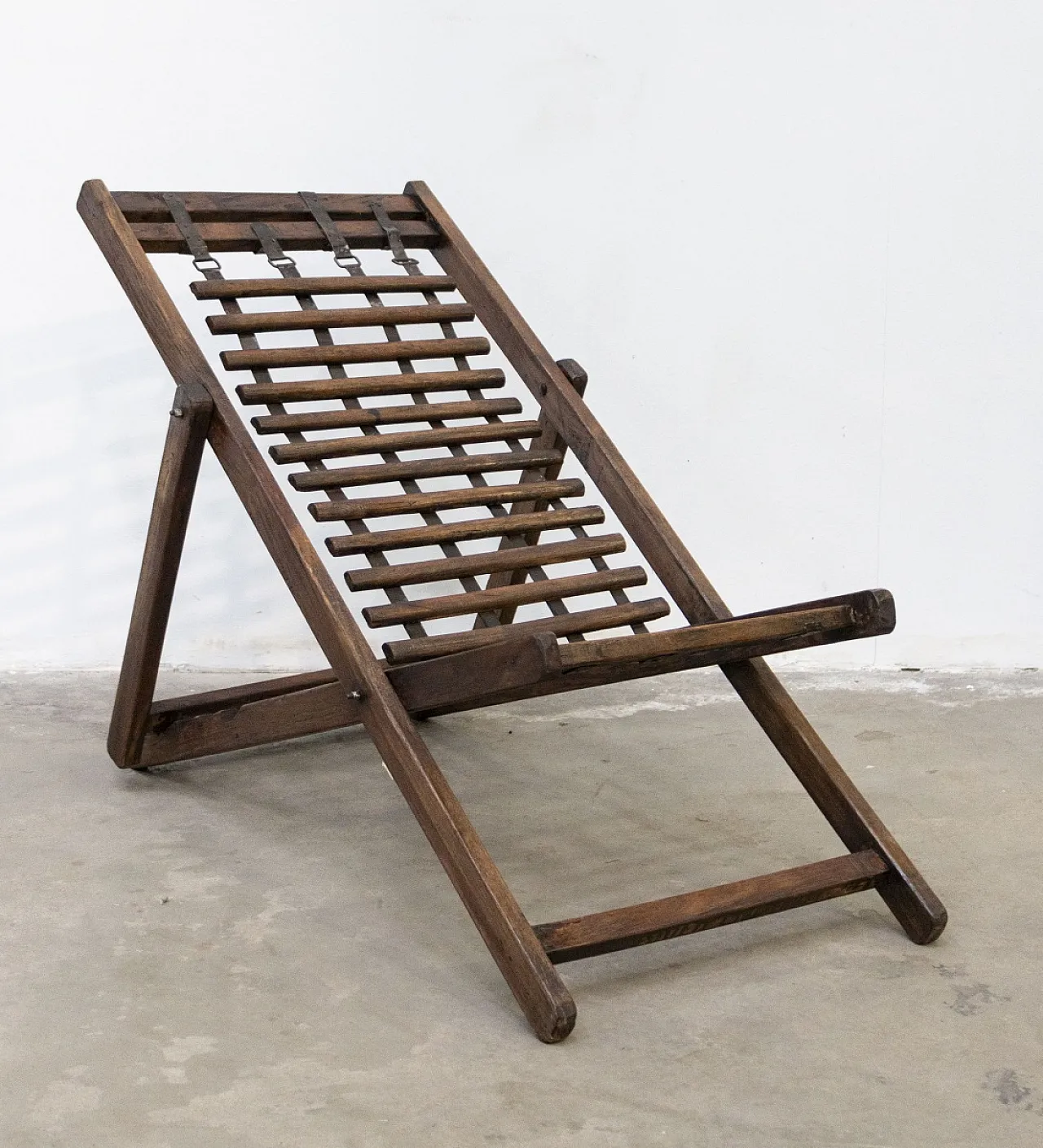 Colonial teak wood and iron deck chair, 20th century 6