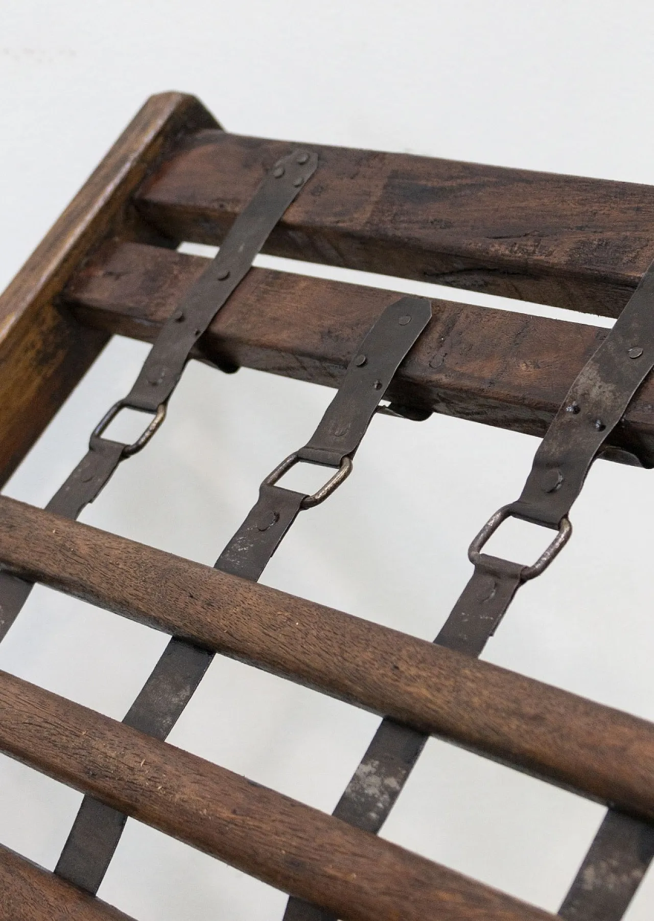 Colonial teak wood and iron deck chair, 20th century 7