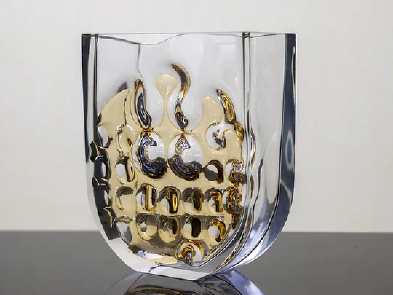 Large cut-glass vase by Ladislav Oliva, Exbor, 1970s 1